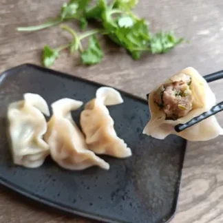 香菜鮮肉水餃